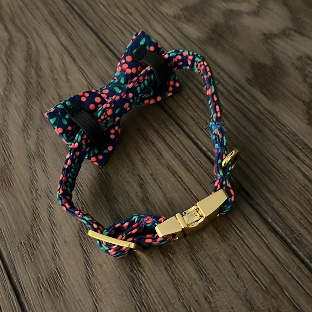 Dog Collar - Picture 3 of 3